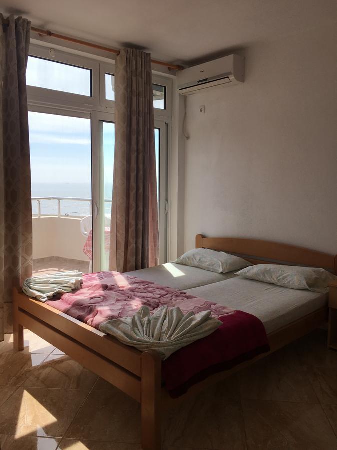 Sand And Sea Apartments Ulcinj Esterno foto